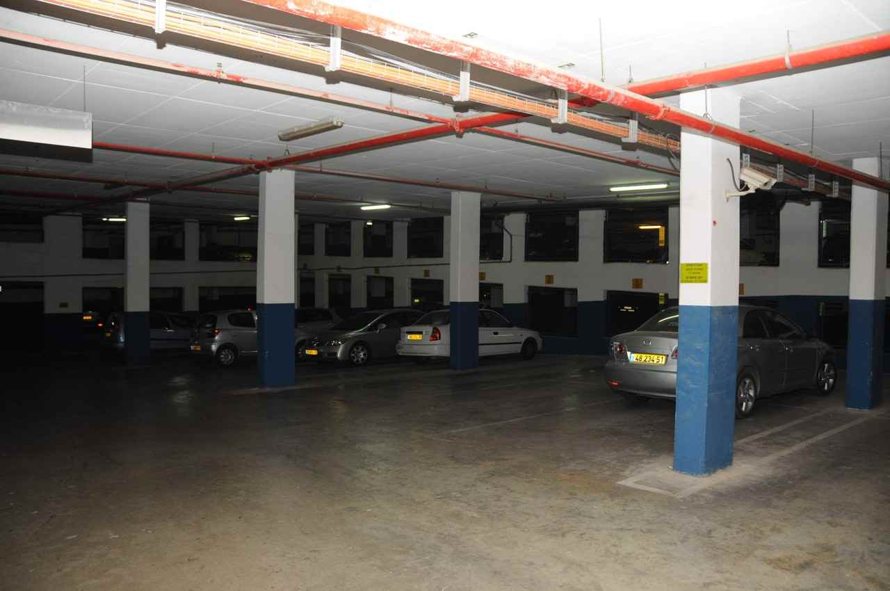 Ontario Building Apartments 586 586 Dry Pine Bay Rd, Copper Cliff, ON