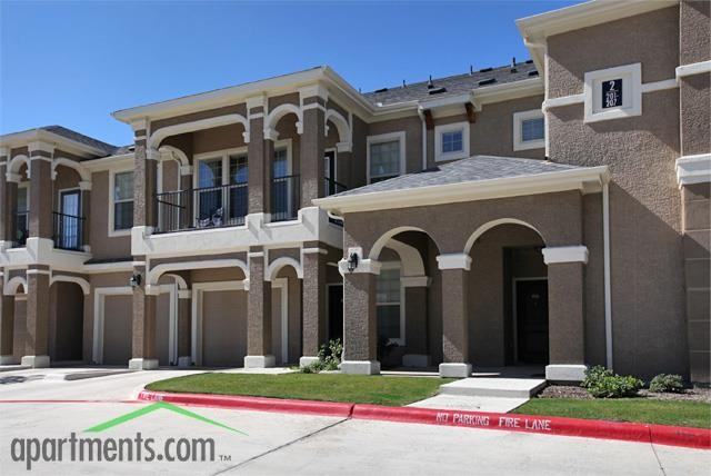 The Mansions at Creekside Apartments 625 Creekside Way, New Braunfels
