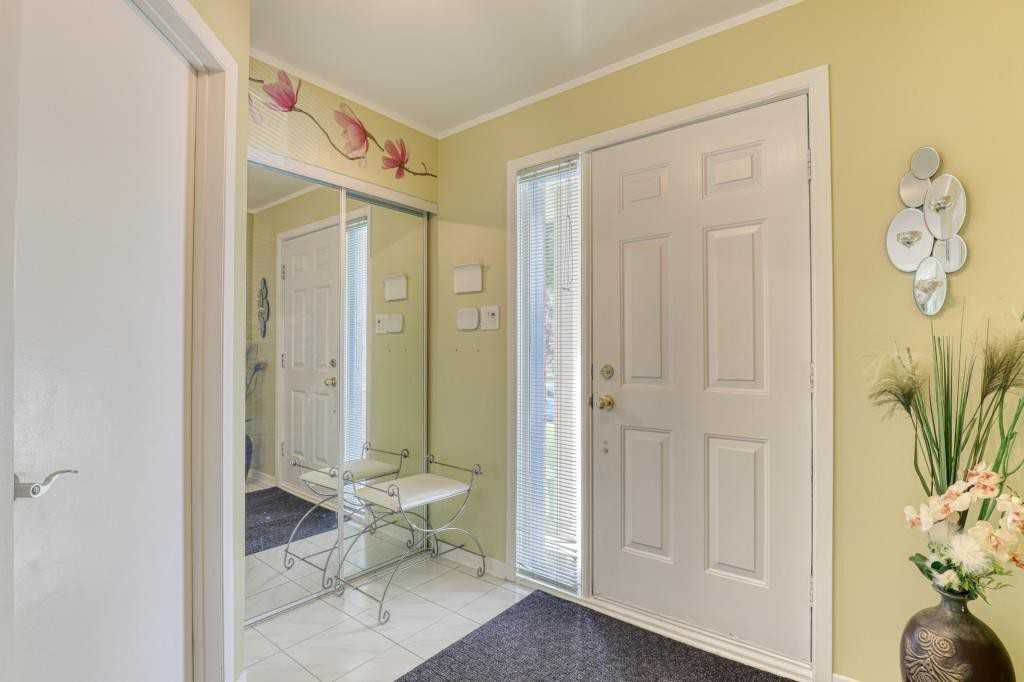 4478 Avenue du Château Pierrefonds, Montréal, QC H9K 1L3 4 Bedroom