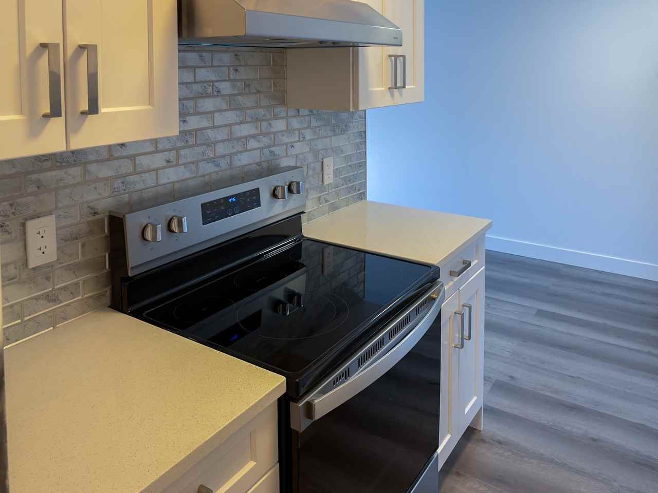 Fir Street Apartments in White Rock, BC V4B 4B2 Zumper