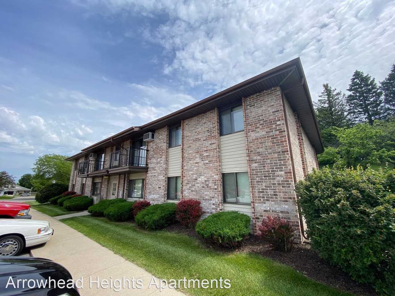 Arrowhead Heights Apartments 1577 Honeysuckle Rd, Hartford, WI 53027