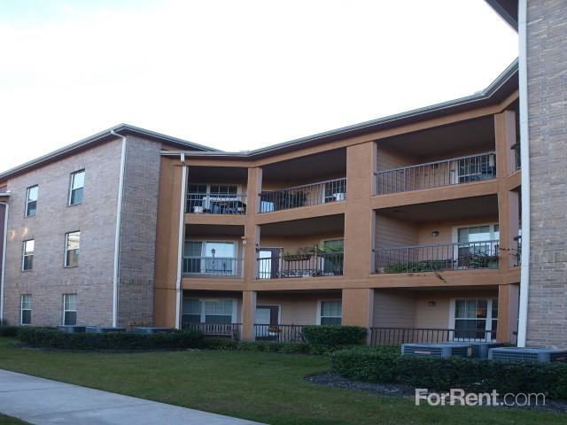 Laurelwoode Apartments 10333 Research Forest Dr, The Woodlands, TX