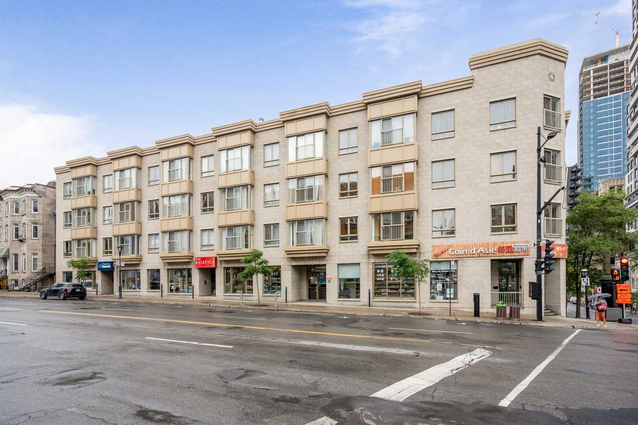 320 Rue Sherbrooke O. 204 Apartments 320 Rue Sherbrooke O, Montréal