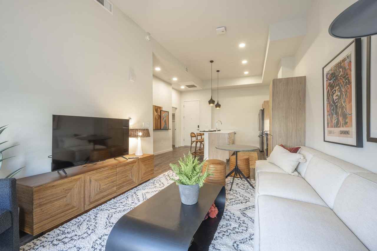 Formation Apartments 2040 N Scottsdale Rd, Scottsdale, AZ 85257 Zumper