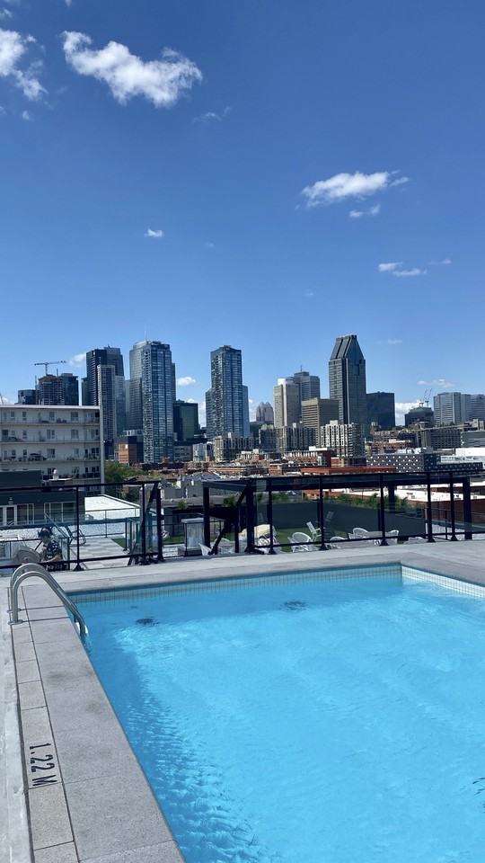 Le Charlotte Apartments 1616 Rue Des Bassins, Montréal, QC H3J 0C3