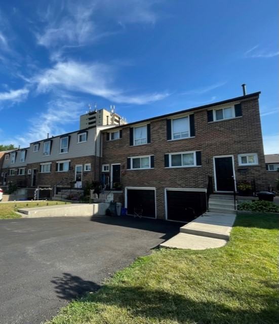 75 Berkindale Drive Apartments 75 Berkindale Dr, Hamilton, ON L8E 3L3