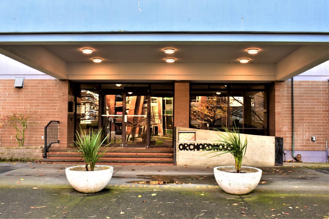 Orchard House Apartments 647 Michigan St, Victoria, BC V8V 1S9 Zumper