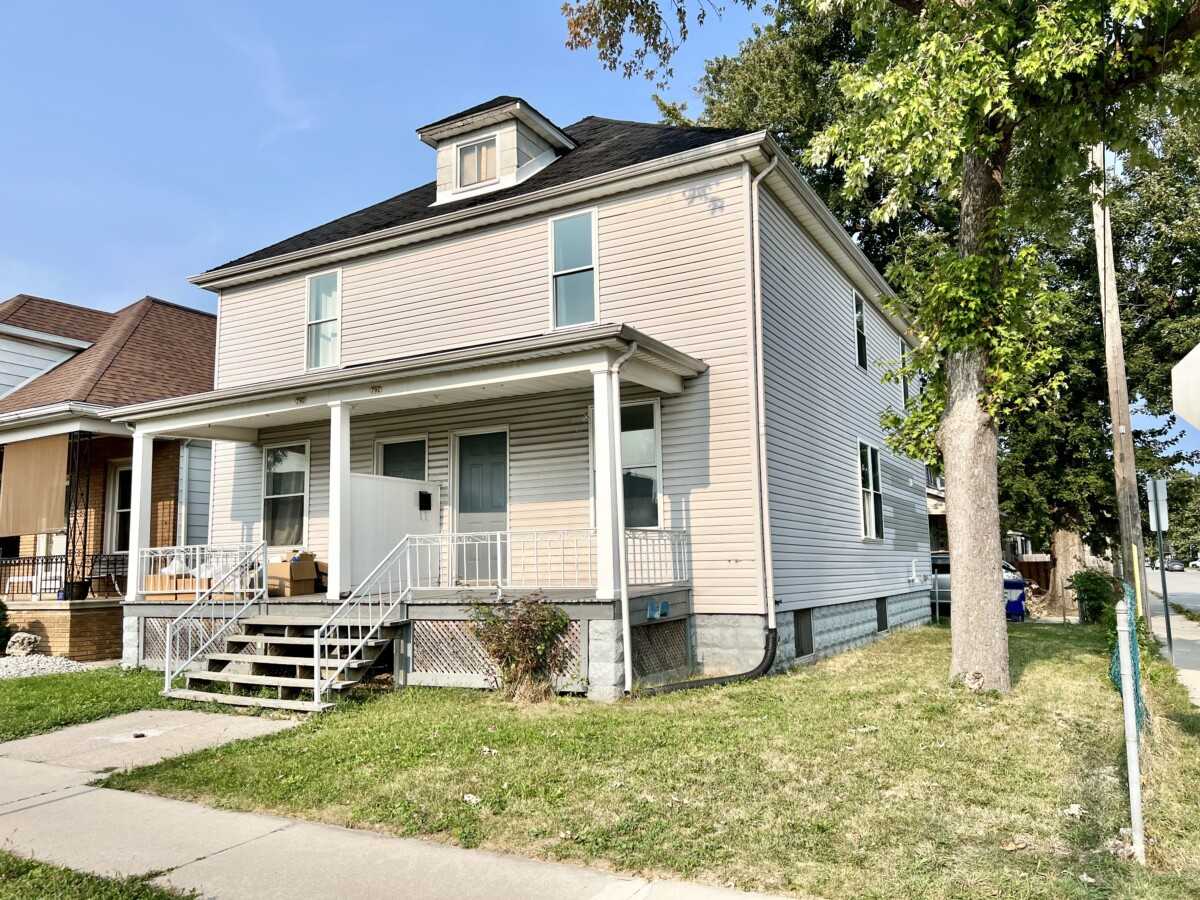 792 Marentette Walkerville Apartments 792 Marentette Ave, Windsor