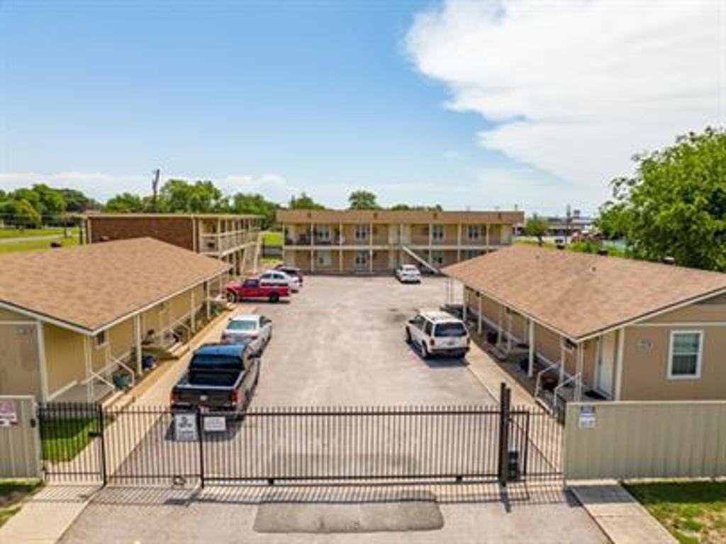 Paradise Cove Apartments 1204 Bundrant Drive, Killeen, TX 76543 Zumper