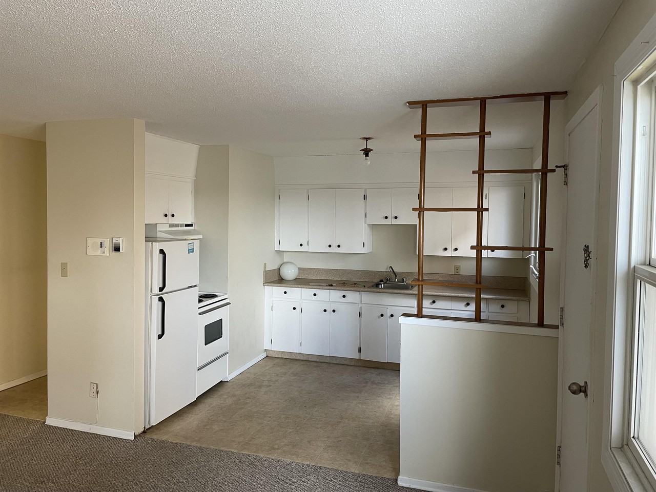 106 Froom Apartments in Al Ritchie, Regina, SK S4N 1S7 Zumper