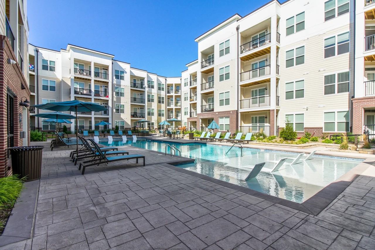 Apartments for Rent In Lee's Summit, MO Find 25 Condos & Other Rentals