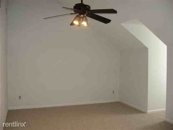 Falcon Ridge Townhomes Apartments 4117 Kaplan Dr, Raleigh, NC 27606