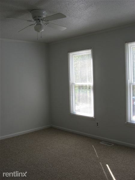 Falcon Ridge Townhomes Apartments 4117 Kaplan Dr, Raleigh, NC 27606