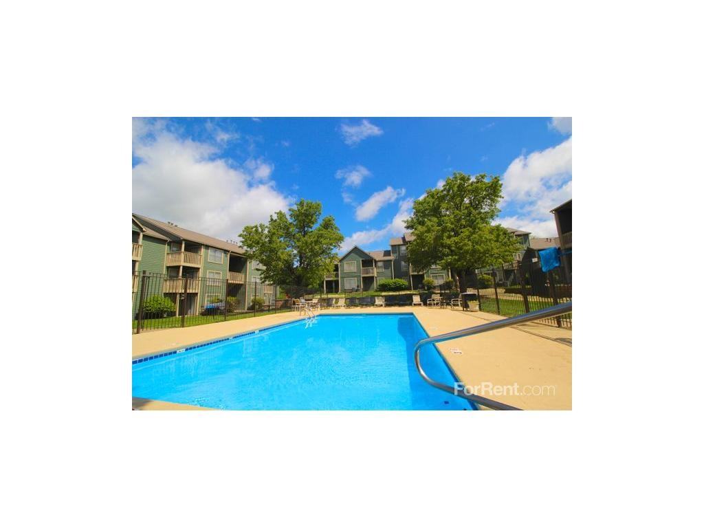 Hilltop Village Apartments 6700 E 87th St, Kansas City, MO 64138 Zumper