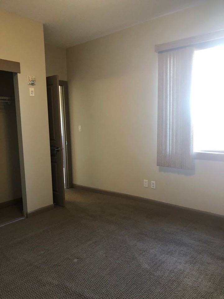 Palisades Condo on The Ravine! Apartments 501 Palisades Way, Sherwood