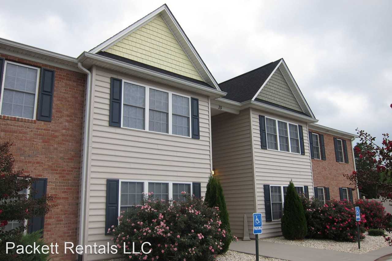 23/25 Town Center Way Apartments in Warsaw, VA 22572 Zumper