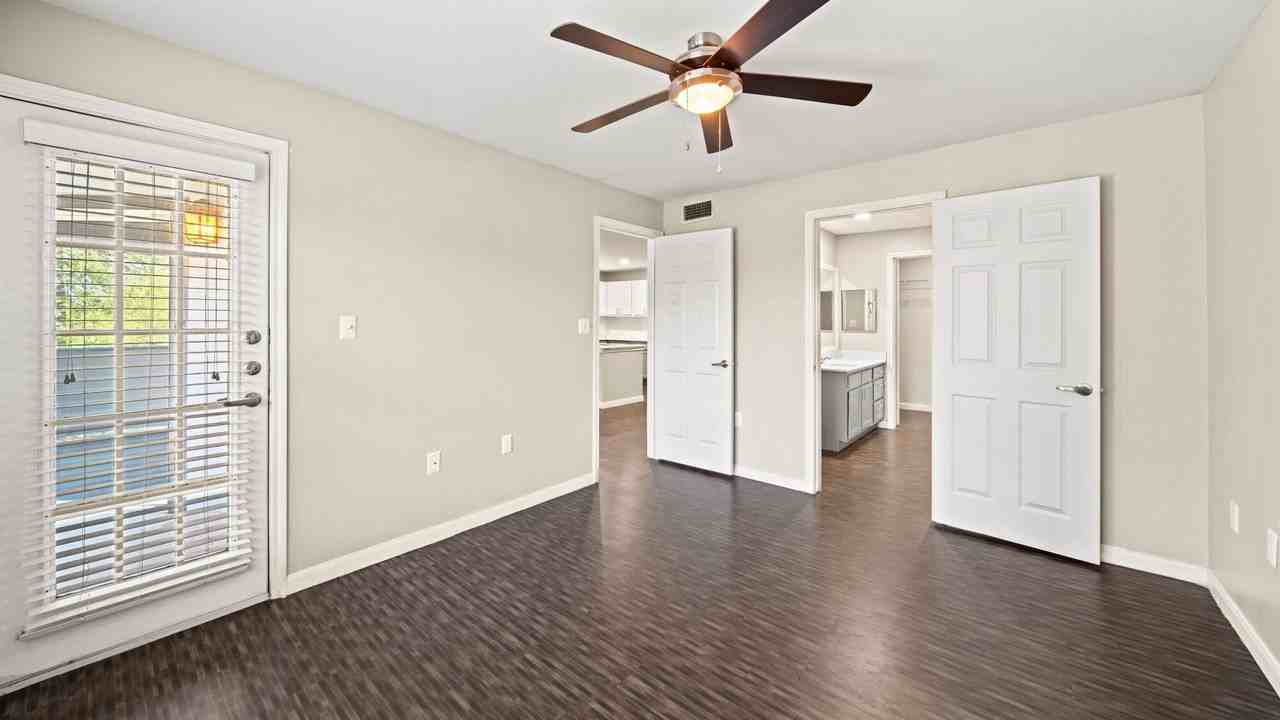 Ellie Apartments 2900 Sunridge Dr, Austin, TX 78741 Zumper