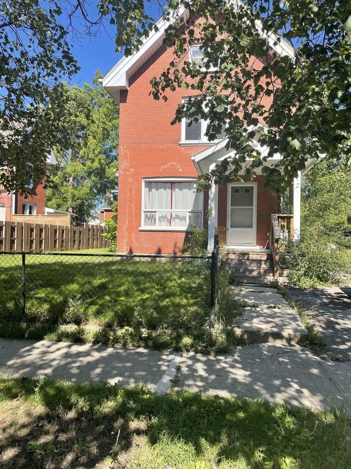 172 Nelson Street Apartments 172 Nelson St, Brantford, ON N3S 4B6