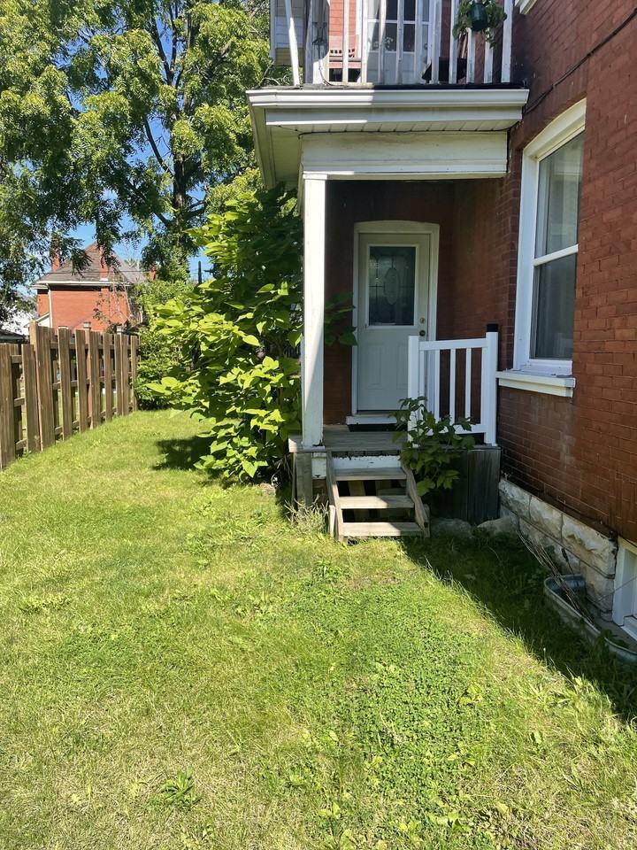 172 Nelson Street Apartments 172 Nelson St, Brantford, ON N3S 4B6