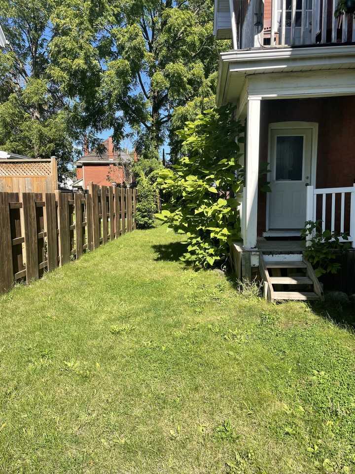 172 Nelson Street Apartments 172 Nelson St, Brantford, ON N3S 4B6