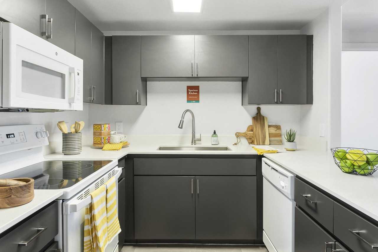 Morada Rise Apartments 6751 W Indian School Rd, Phoenix, AZ 85033 Zumper