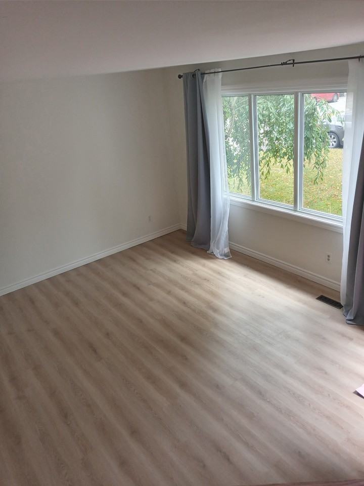 248 Brunswick Cres Apartments in Medway, London, ON N6G 3L2 Zumper