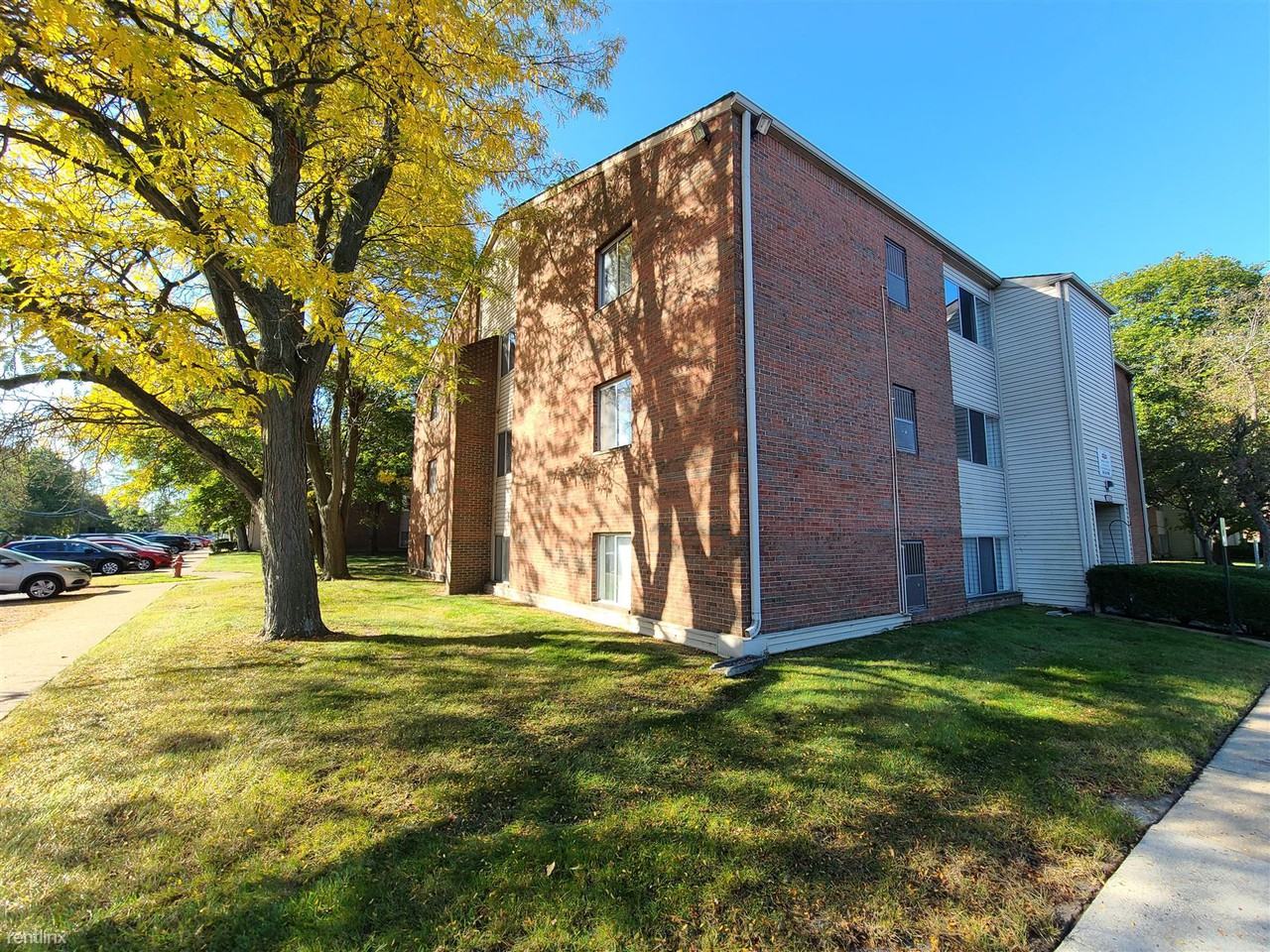 Garfield Park Apartments 16950 Kennedy Dr E, Fraser, MI 48026 Zumper