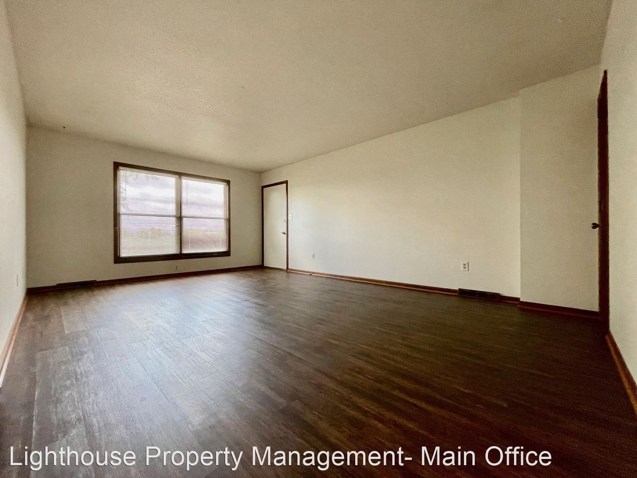 8200/8202 20th Ave. Apartments in Jenison, MI 49428 Zumper