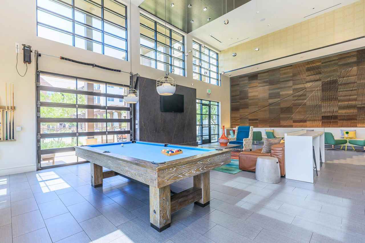 The Austin at Trinity Green Apartments 1212 Singleton Blvd, Dallas