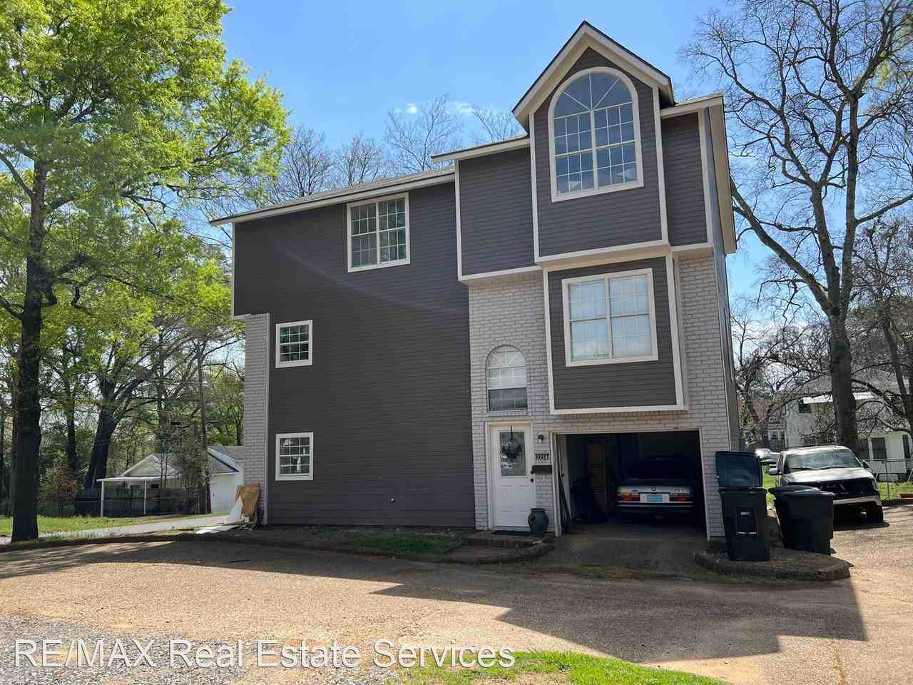 2224 Thornhill Apartments in Highland, Stoner Hill, Shreveport, LA