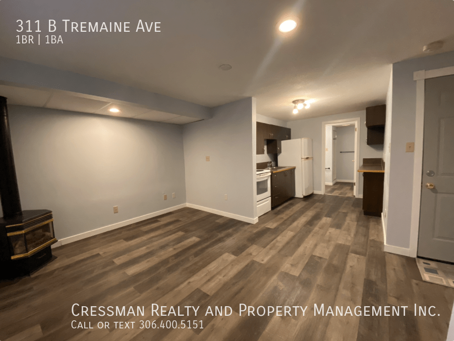 311 Tremaine Ave Apartments in Walsh Acres Lakeridge, Regina, SK S4R