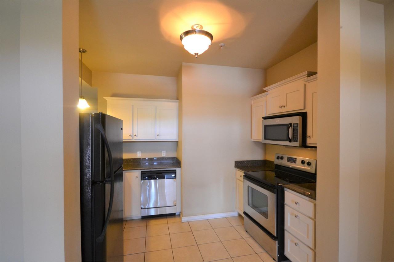 1115 N Leverett Ave 202, Fayetteville, AR 72703 2 Bedroom Apartment