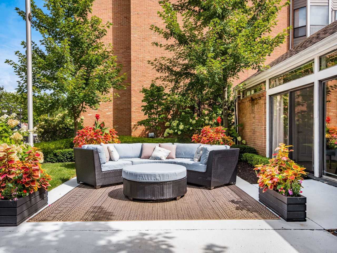 BEXLEY HOUSE Apartments 2877 E Broad St, Columbus, OH 43209 Zumper