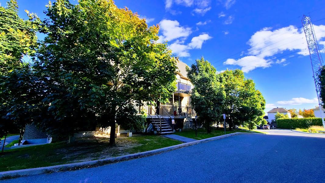 14 Impasse BertheMorisot 1, Gatineau, QC J8P 0A9 1 Bedroom Apartment