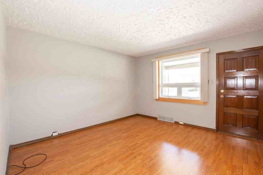 357 Vine Street Apartments 357 Vine St, St. Catharines, ON L2M 4T8