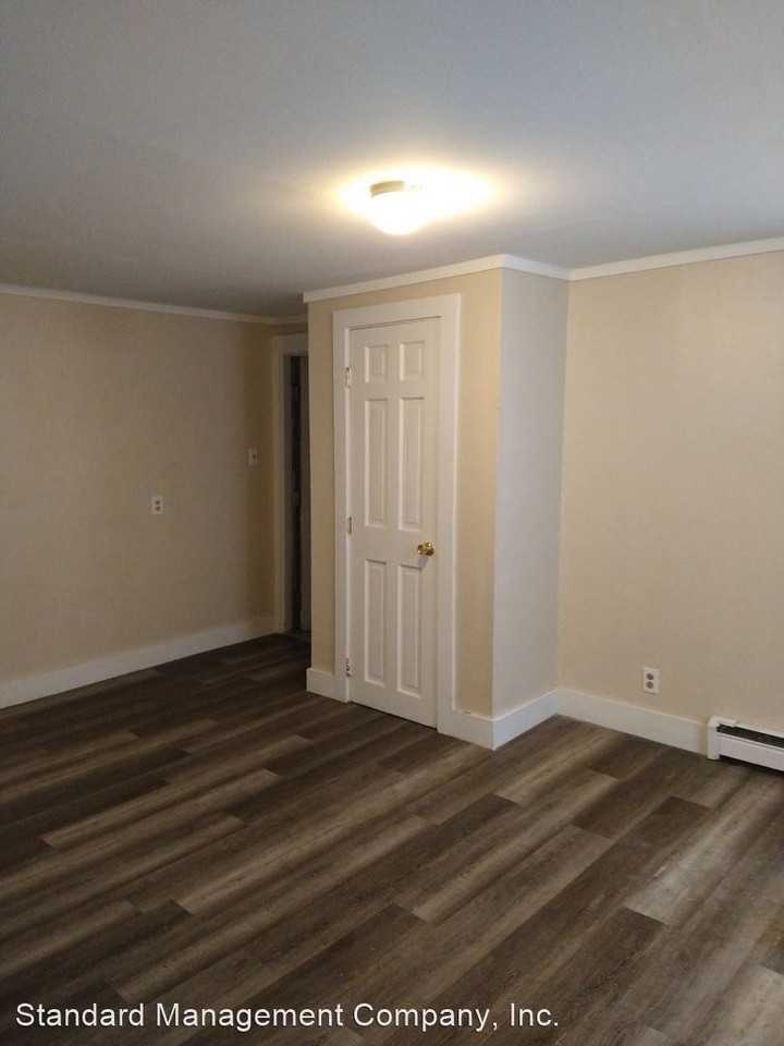 4 Otis St Apartments in Jay, ME 04239 Zumper