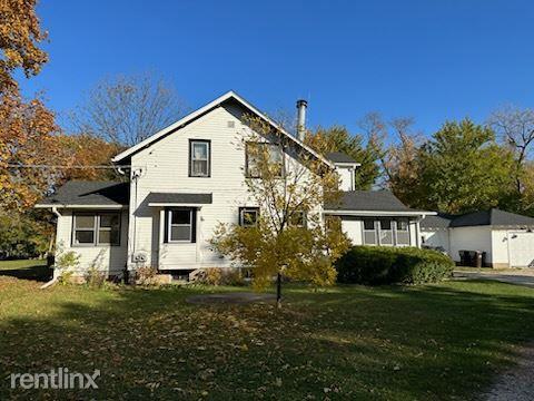 137 Wilson Ave Apartments in Wauconda, IL 60084 Zumper