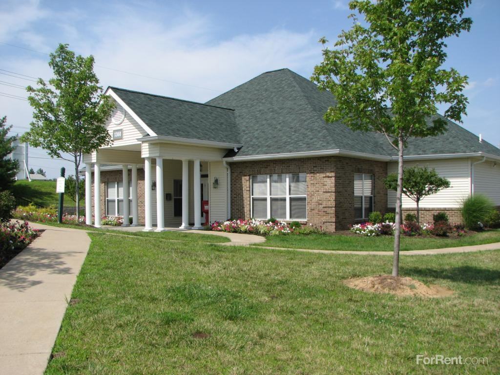 Ashwood Apartments 1360 Park Ashwood Dr, Saint Charles, MO 63304 Zumper