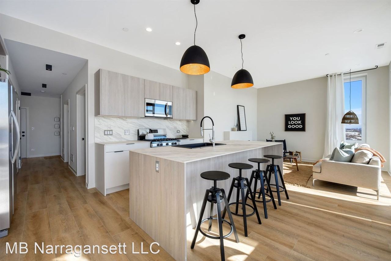 Block Belmont Apartments 6340 6340 W Belmont Ave / 3207 N Narragansett Ave, Chicago, IL 60634