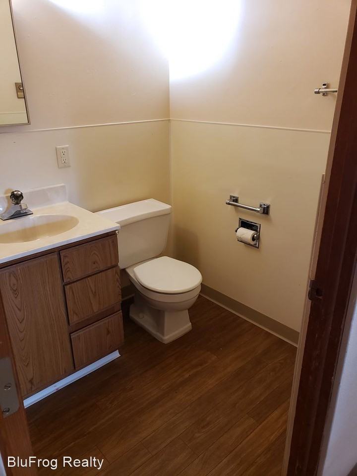 1502 Dr Apartments in Jamestown, ND 58401 Zumper