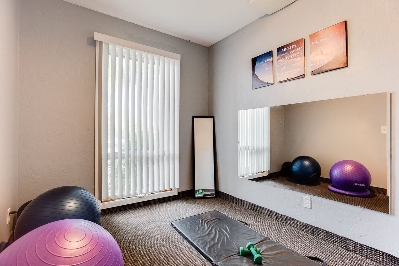 Wayzata Woods Apartments 240 Central Ave N, Plymouth, MN 55391 Zumper