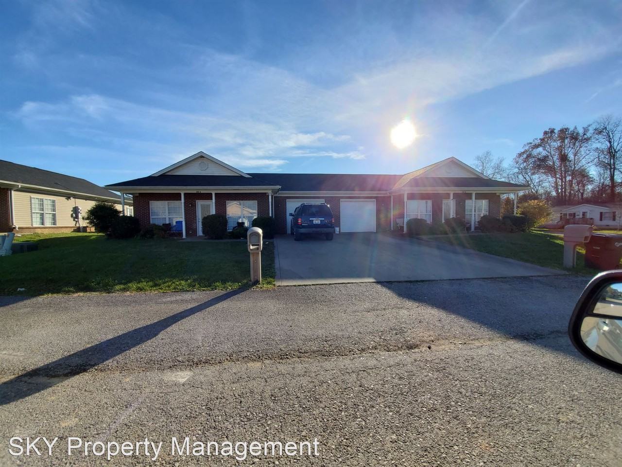 Keeneland Duplexes Apartments 100 Keeneland Dr, Elizabethtown, KY