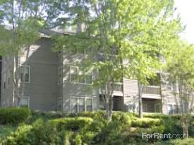 Woodside Village Apartments 3954 Memorial College Ave, Clarkston, GA