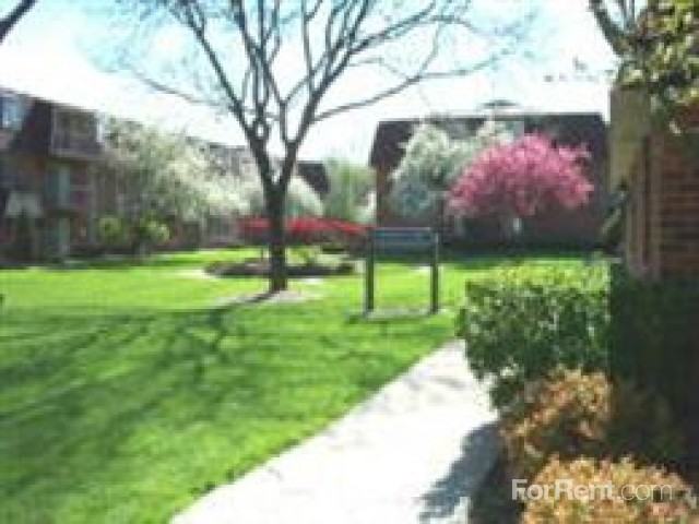 Somerset Park Apartments 4127 W 127th St, Alsip, IL 60803 Zumper