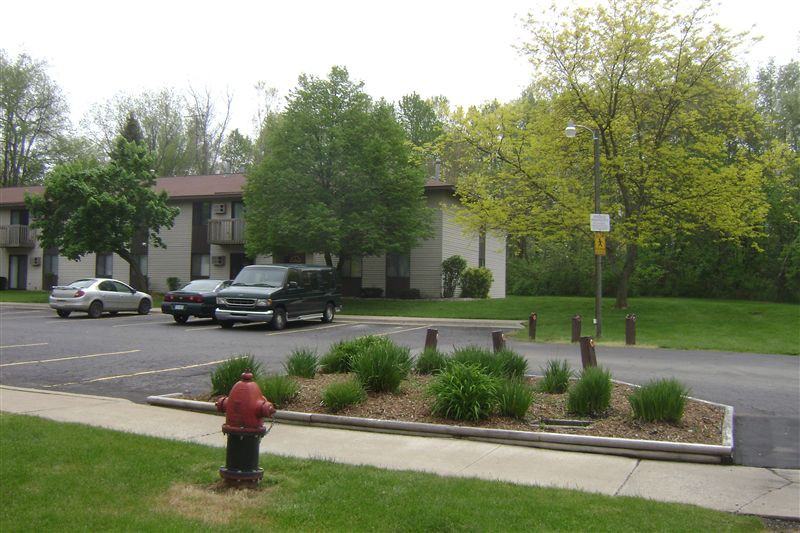 Lake Wind Apartments 703 S Broadway St, Cassopolis, MI 49031 Zumper