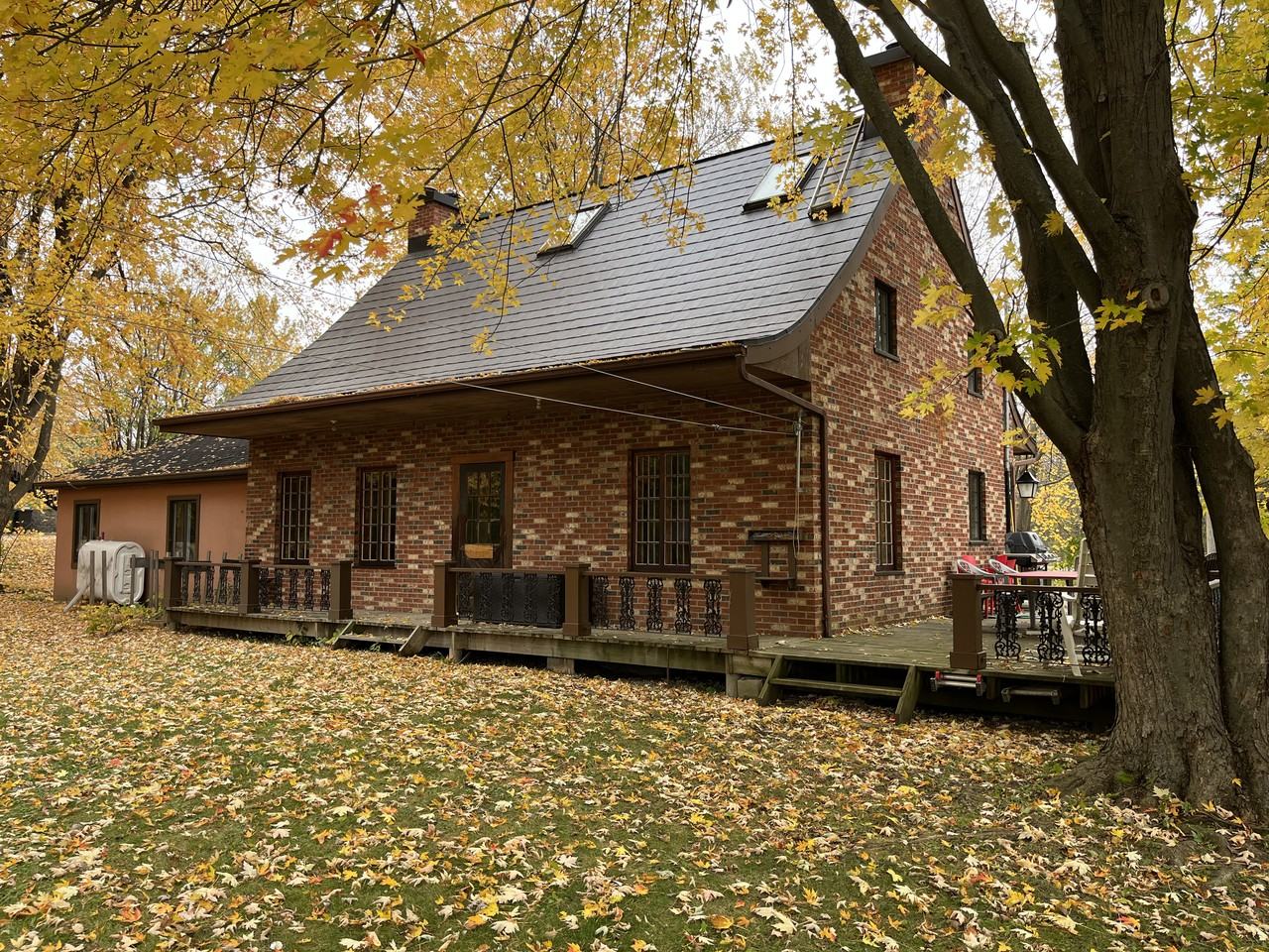 1252 Montée Wilson Apartments in Montréal, QC H9E 1E1 Zumper