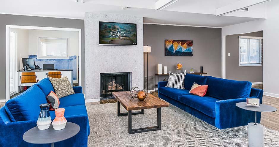 The Lakes at Fountain Square Apartments 500 Lakehurst Rd, Waukegan