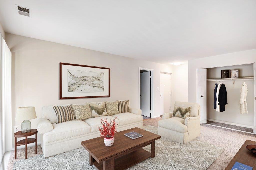 Montgomery Trace Apartment Homes Apartments 14120 Grand Pre Rd, Aspen