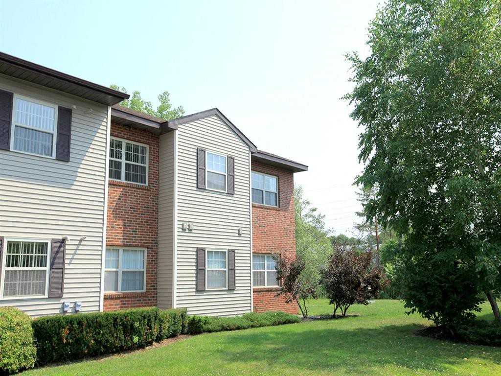 Willowbrook Terrace Apartments 104 Connor Ct, Niskayuna, NY 12309