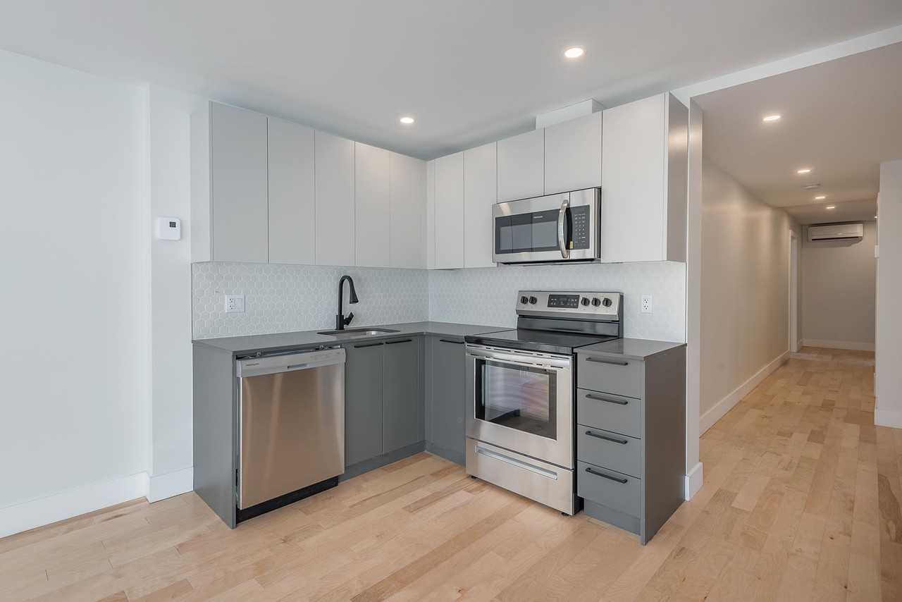 5005 CôteSainteCatherine Apartments 5005 Ch De La CôteSainte